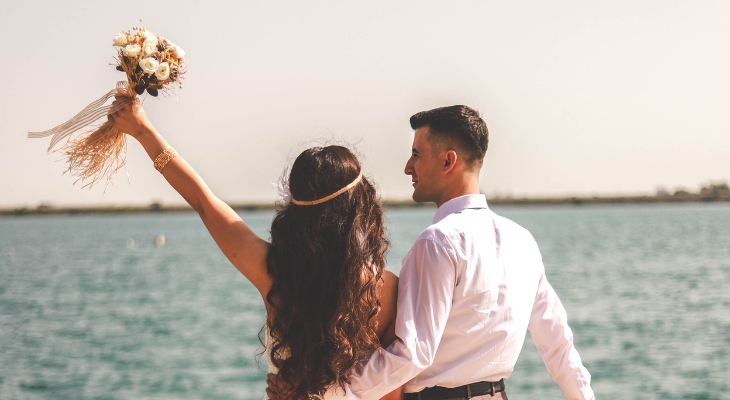 Poses For Your Wedding Album
