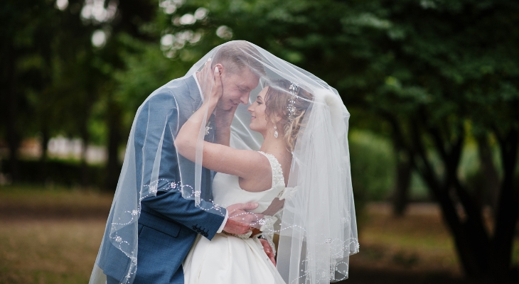 Under The Veil For Intimacy